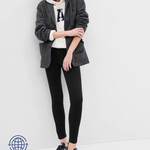 Gap Women’s NWT High-Rise Universal Jegging